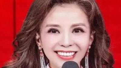 51岁朱迅近照曝光 状态依旧青春话力