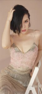 珍藏高清无水印壁纸|低调却惊艳的战狼御姐余男