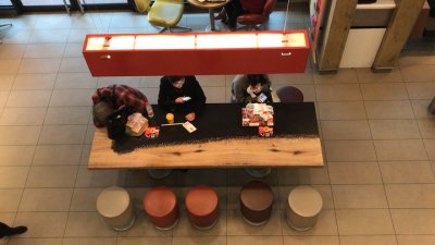 麦当劳改名“金拱门” 吃货们有意见吗?